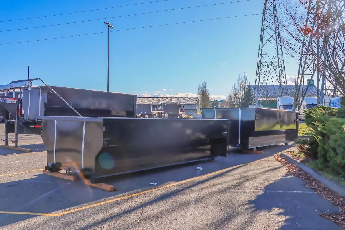Roll-off dumpster ready for waste disposal at job site for 15 Yard Dumpster Rental in Mascotte